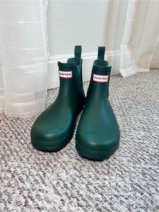 Hunter Shoes - Hunter Green Chelsea Ankle Rain Boots Waterproof Women’s 10 Excellent Condition